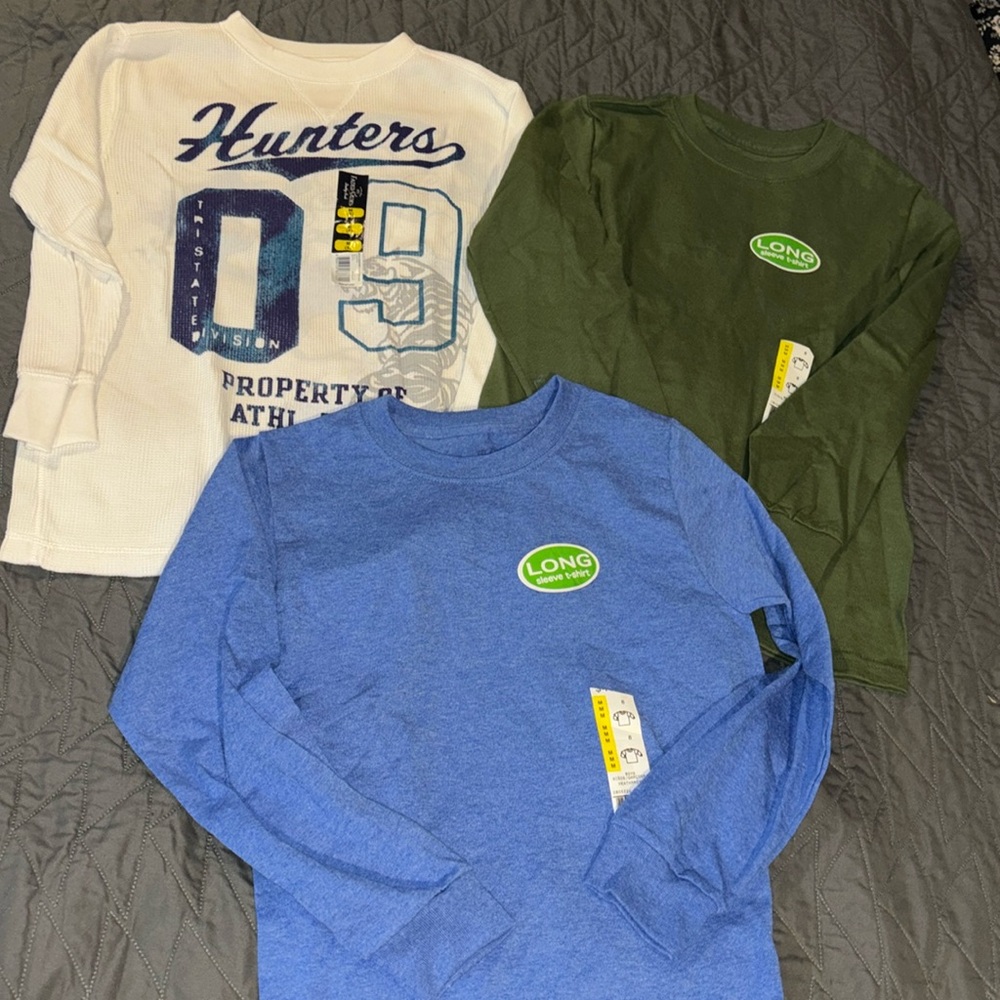 NWT 3 boys graphic thermal shirt white 2 long sleeve T-shirts green & blue